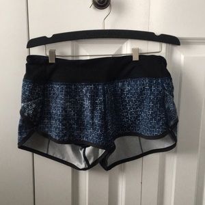 Lululemon Shorts Size 4